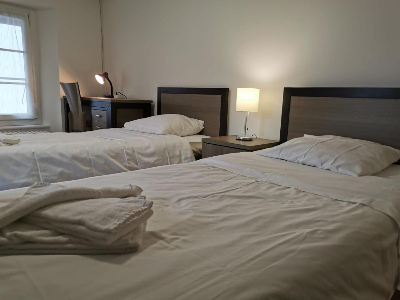 Buffet De La Gare Hotel Montreux Ngoại thất bức ảnh