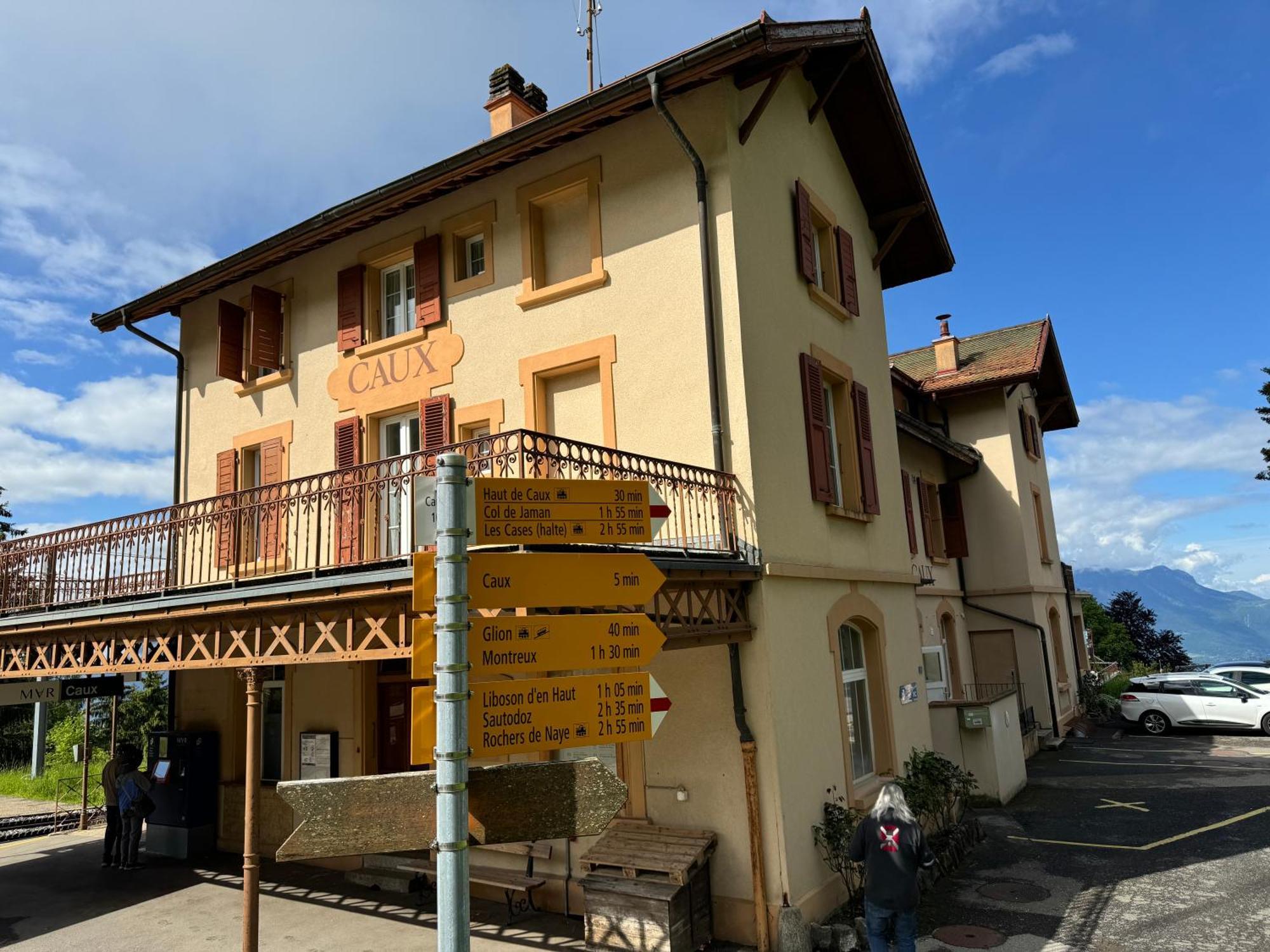 Buffet De La Gare Hotel Montreux Ngoại thất bức ảnh
