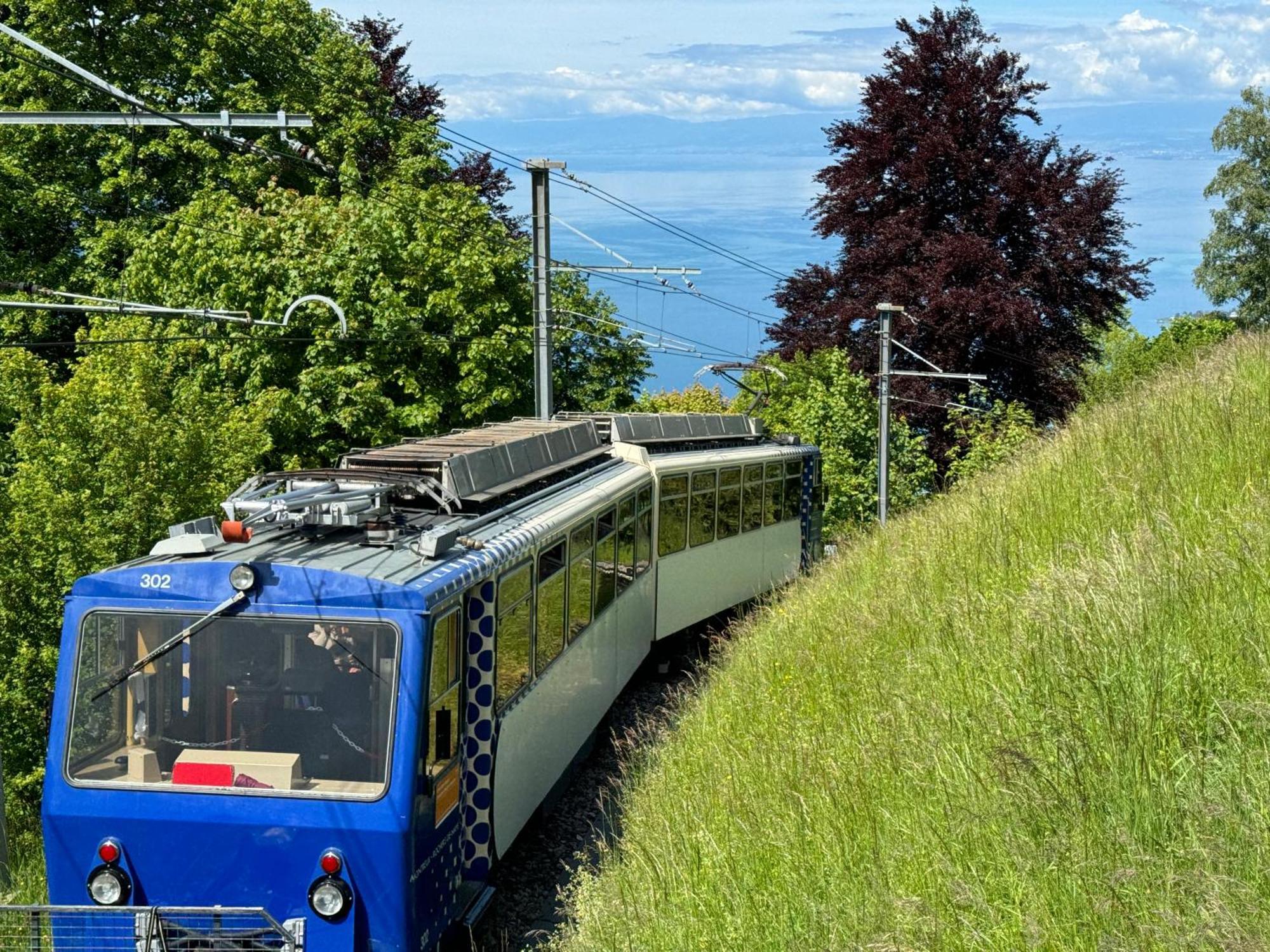 Buffet De La Gare Hotel Montreux Ngoại thất bức ảnh